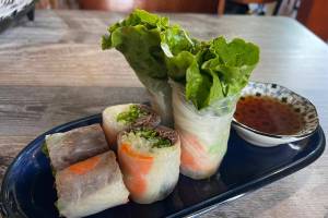 Papaya beef fresh rolls. Cameron Sheppard / Renton Reporter