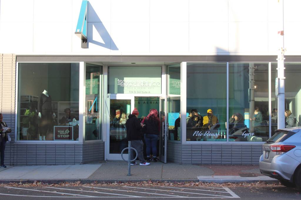 A large crowd gathers at Ascendance, where Gobble Wobble patrons tasted win from Leonys Cellars. Photo by Bailey Jo Josie/Sound Publishing.