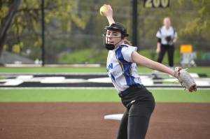 Esa Deleza in the circle for the Highlanders in the first inning. Ben Ray / The Reporter