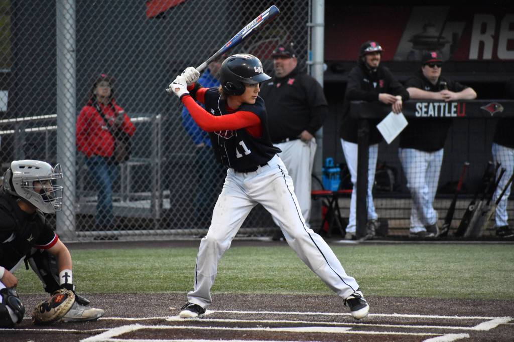 Mason Duppenthaler at the plate for Lindbergh. Ben Ray / The Reporter