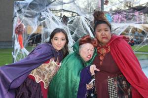 The Sanderson Sisters make their way to Renton. Photo by Bailey Jo Josie/Sound Publishing.